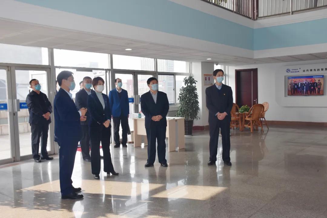 壽光市委常委、紀(jì)委書記、監(jiān)察委員會(huì)主任王霞蒞臨公司調(diào)研指導(dǎo)